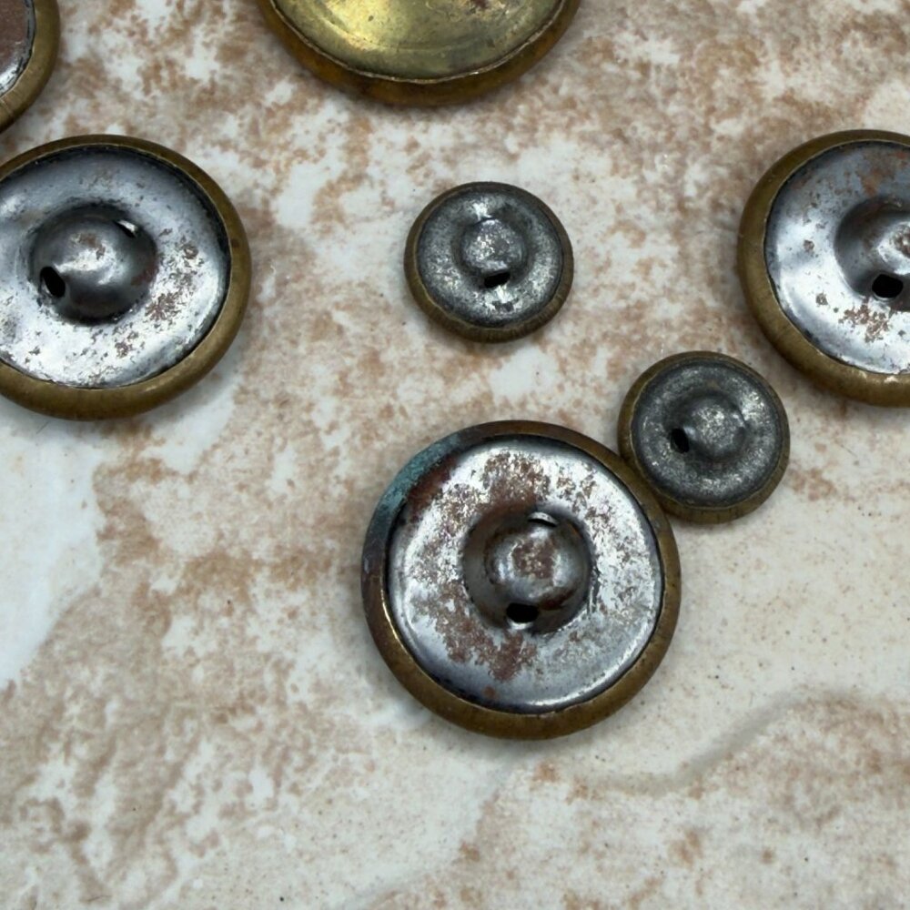 Vintage Mixed Button Lot Fabric Covered Metal Plastic Sewing Craft Variety - Picture 9 of 11